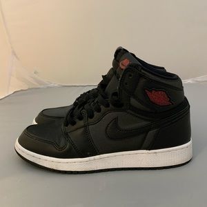 Air Jordan 1 retro high womens shoe size 8